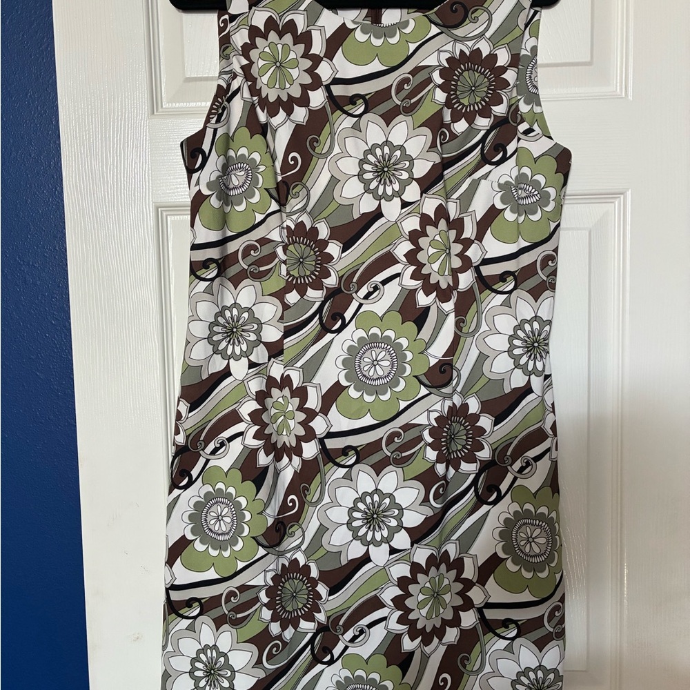 Connected Apparel Green and Brown Floral Mini Dress